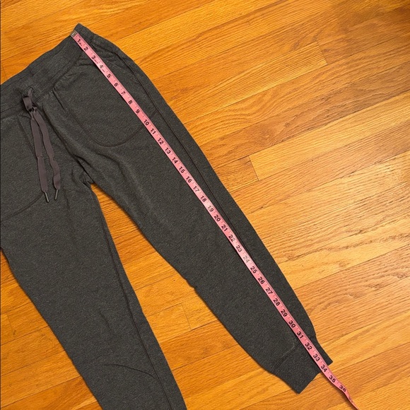 Amazon Essentials Charcoal Dark Gray Heathered Pull-On Jogger Sweatpants Small - Picture 13 of 14